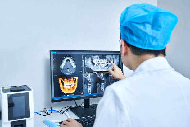 Best Cracked Tooth Emergency Dentist  in Petersburg, IN